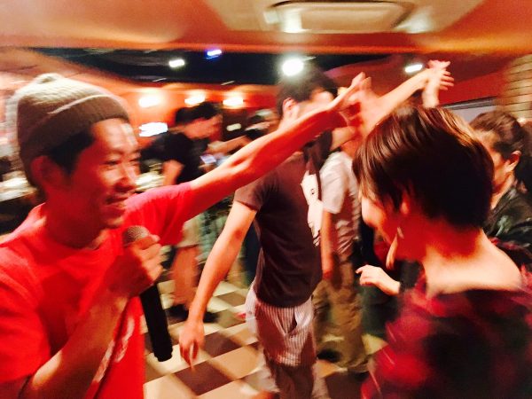 京都 河原町で サルサ ＆ レゲトン ダンス フリーレッスン Free Salsa & Reggaeton Dance Lesson on 毎週 金曜日 Every Fridayサムネイル